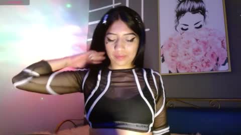 Simone 3 online show from 10/06/25, 06:38