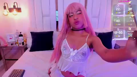 Lilieth  online show from 06/20/26, 12:41