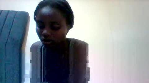 Snapshot of liligal chatting on 05/20/26, 07:31 liligal online show from 05/20/26, 07:31