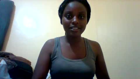 Snapshot of liligal chatting on 05/25/26, 07:31 liligal online show from 05/25/26, 07:31