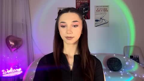 Lina online show from 05/21/26, 10:17