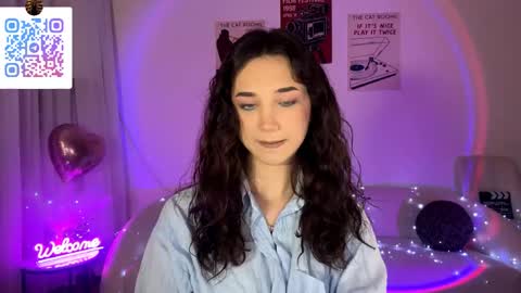 Lina online show from 05/25/26, 10:27