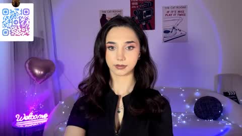 Lina online show from 06/08/26, 01:28