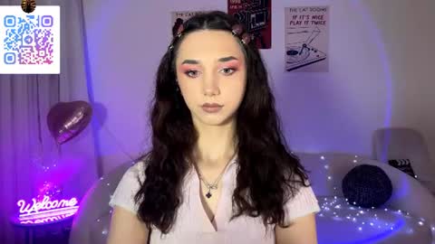 Lina online show from 06/10/26, 10:19