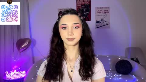 Lina online show from 06/11/26, 12:32