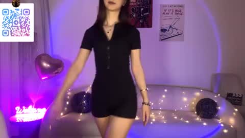 Lina online show from 06/23/26, 10:19