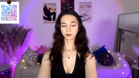 Lina online show from 06/29/26, 11:05