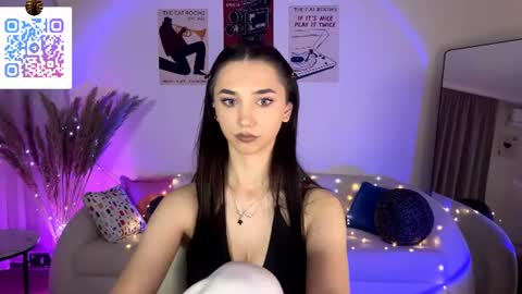 Lina online show from 07/07/26, 10:58