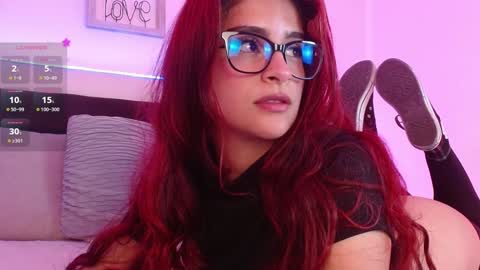 Lilith Savett online show from 01/25/25, 03:09