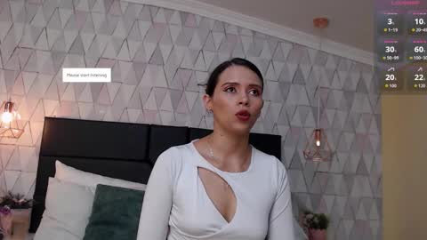 LilyJensen online show from 09/25/25, 07:50