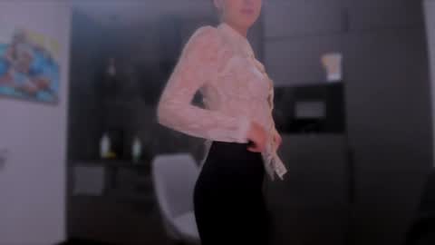             ...  online show from 01/17/25, 03:32