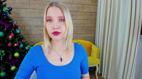 LiliLinn online show from 12/13/24, 09:46