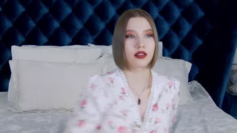 LiliLinn online show from 01/24/25, 02:41