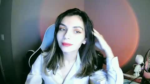 lilirose online show from 12/24/24, 04:51