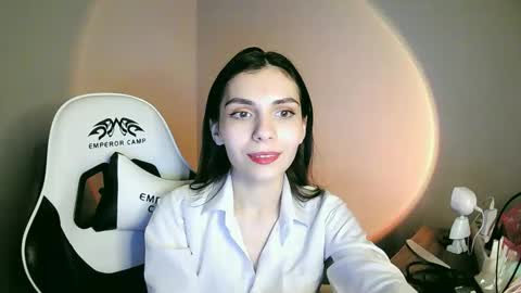 lilirose online show from 12/30/24, 10:34