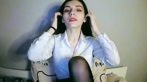 lilirose online show from 01/03/25, 06:57