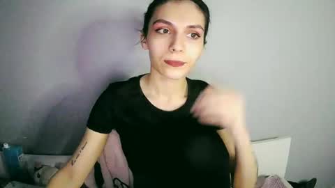 lilirose online show from 01/07/25, 10:08