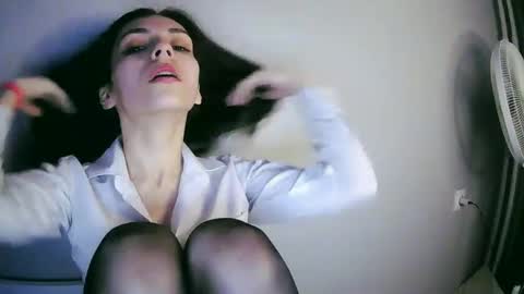 lilirose online show from 03/06/25, 06:26