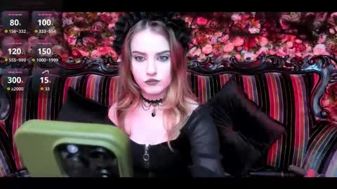 Snapshot of lilit_el_ chatting on 10/26/25, 08:26 lilit_el_ online show from 10/26/25, 08:26