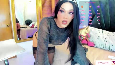 Ashley online show from 10/09/25, 10:30