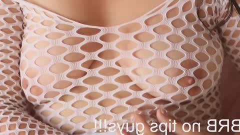 Snapshot of lilit_jade chatting on 12/24/24, 05:23 Lilit online show from 12/24/24, 05:23