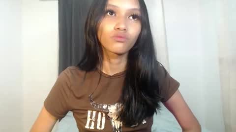 Chloe online show from 03/03/26, 03:40