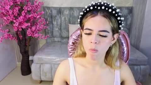 Lilith  online show from 11/14/25, 09:13