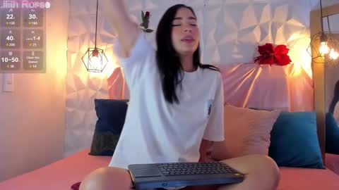 Snapshot of lilith__rosse chatting on 01/14/25, 12:35 Lilith Rosse online show from 01/14/25, 12:35