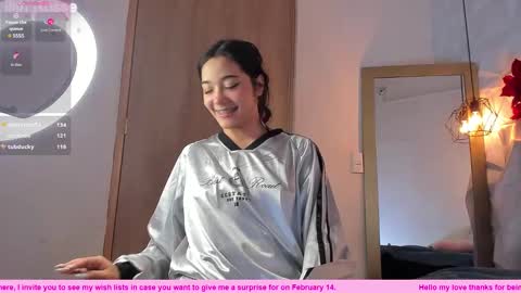 Snapshot of lilith__rosse chatting on 02/09/25, 06:47 Lilith Rosse online show from 02/09/25, 06:47