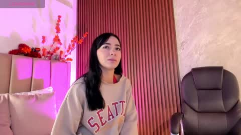 Snapshot of lilith__rosse chatting on 09/25/25, 12:20 Lilith Rosse online show from 09/25/25, 12:20