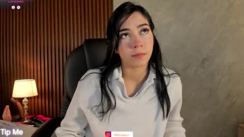 Snapshot of lilith__rosse chatting on 10/17/25, 12:41 Lilith Rosse online show from 10/17/25, 12:41