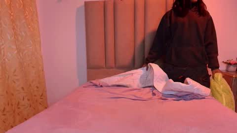 Snapshot of lilith_and_draven chatting on 10/12/25, 03:38 lilith_and_draven online show from 10/12/25, 03:38