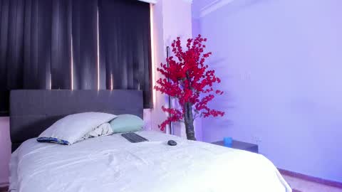 Lili  Marcus online show from 02/26/25, 10:20