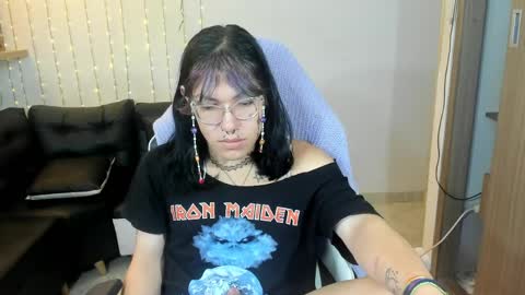 Snapshot of lilith_ayanami chatting on 03/30/26, 01:12 lilith online show from 03/30/26, 01:12