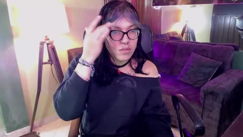 Snapshot of lilith_ayanami chatting on 04/10/26, 02:33 lilith online show from 04/10/26, 02:33