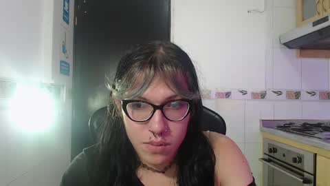 Snapshot of lilith_ayanami chatting on 05/08/26, 11:15 lilith online show from 05/08/26, 11:15