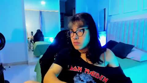 lilith  online show from 06/25/26, 11:59