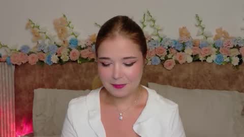 Snapshot of lilith_bonheur chatting on 03/17/26, 08:12 Lilith Bonheur online show from 03/17/26, 08:12