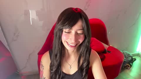 Snapshot of lilith_cooper20 chatting on 11/08/25, 10:30 lilith cooper20 online show from 11/08/25, 10:30