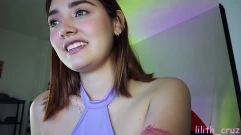 Snapshot of lilith_cruzz chatting on 12/16/24, 11:07 Lilith online show from 12/16/24, 11:07