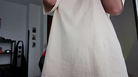 Snapshot of lilith_cruzz chatting on 01/16/25, 09:19 Lilith online show from 01/16/25, 09:19