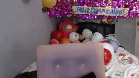 lili online show from 12/10/24, 09:22