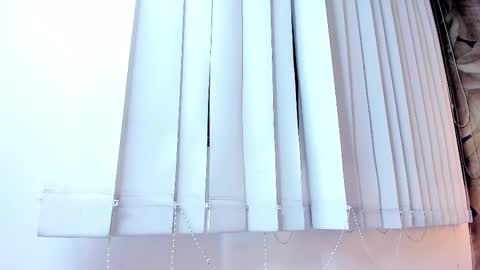 Snapshot of lilith_fox1 chatting on 10/24/25, 05:59 Lili online show from 10/24/25, 05:59