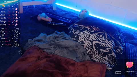 IG soylilith green7   online show from 01/31/25, 04:14