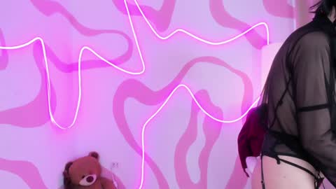 lilith_hart_ online show from 01/10/25, 02:34