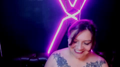 Snapshot of lilith_levonee_ chatting on 01/11/25, 05:41 Lilith online show from 01/11/25, 05:41