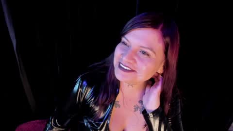 Snapshot of lilith_levonee_ chatting on 01/21/25, 05:49 Lilith online show from 01/21/25, 05:49