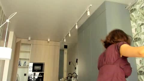 lilith online show from 11/06/25, 09:43