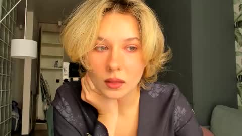 Snapshot of lilith_lutherlow chatting on 01/08/26, 11:01 lilith online show from 01/08/26, 11:01