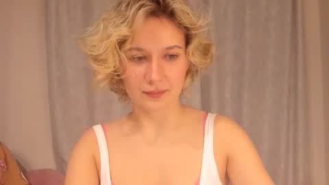 Snapshot of lilith_lutherlow chatting on 01/15/26, 03:49 lilith online show from 01/15/26, 03:49